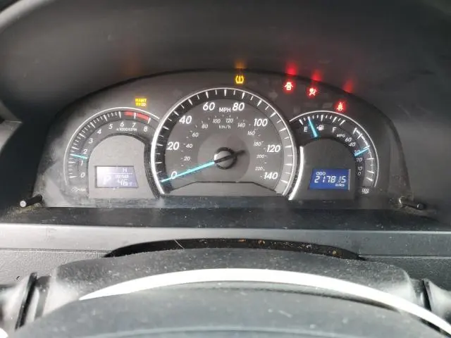 2012 TOYOTA CAMRY BASE  