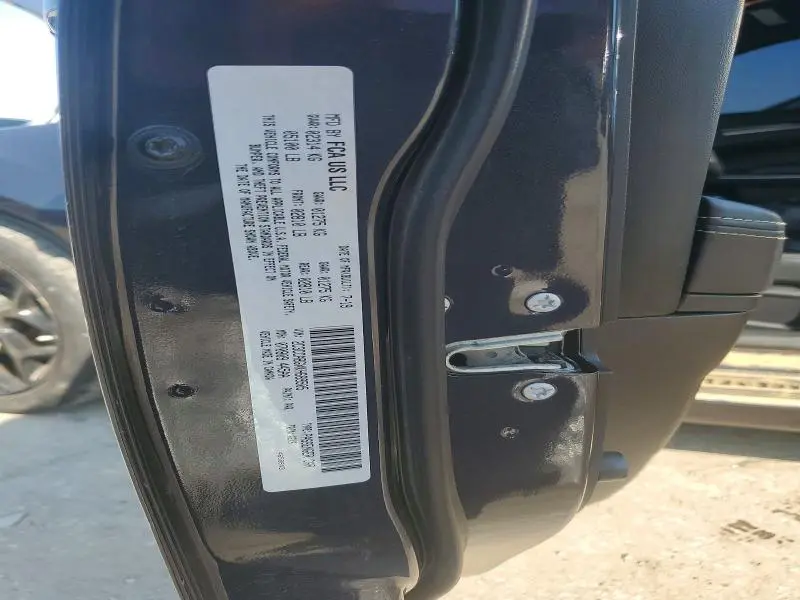 2019 CHRYSLER 300 S  