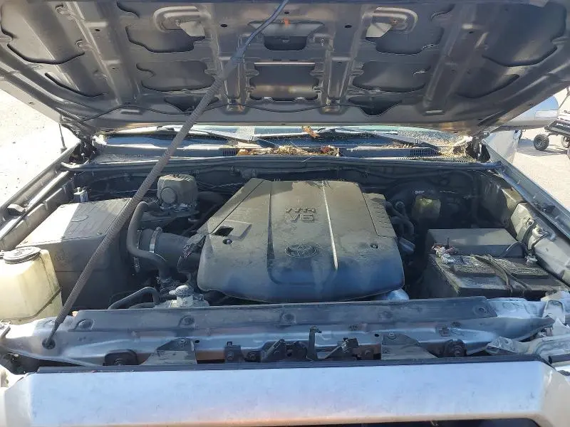 2015 TOYOTA TACOMA V6  
