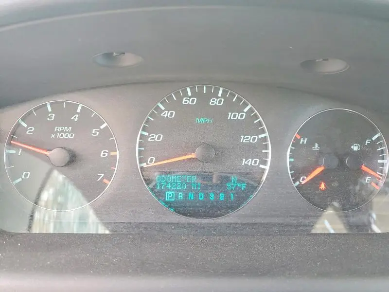 2011 CHEVROLET IMPALA LT  