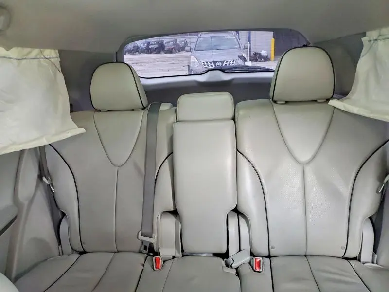 2015 TOYOTA VENZA XLE  