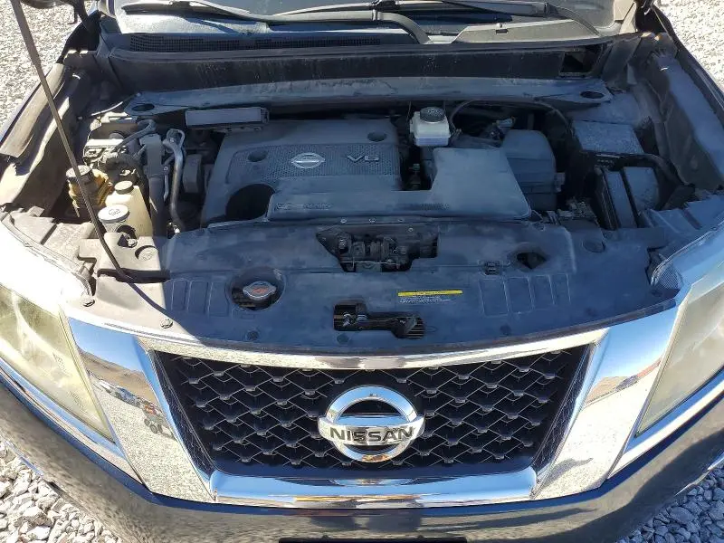 2013 NISSAN PATHFINDER S  