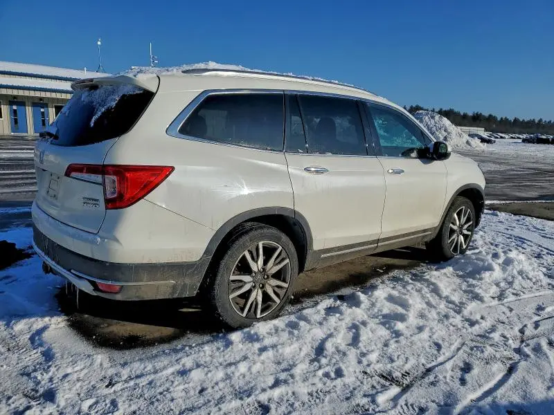 2019 HONDA PILOT TOURING  