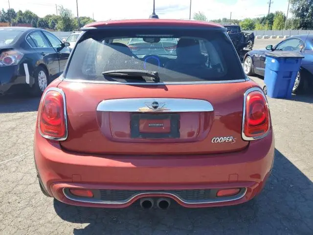 2018 MINI COOPER S  