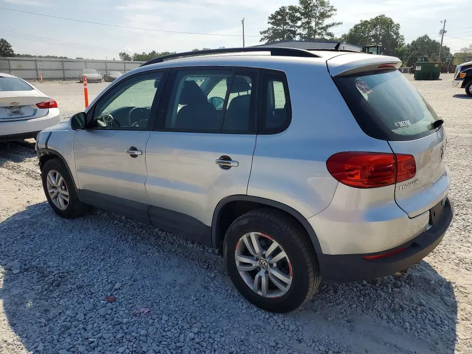 2016 VOLKSWAGEN TIGUAN S  