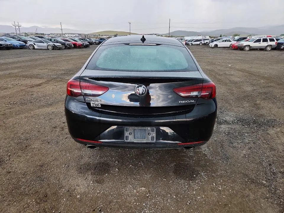 2018 BUICK REGAL ESSENCE  