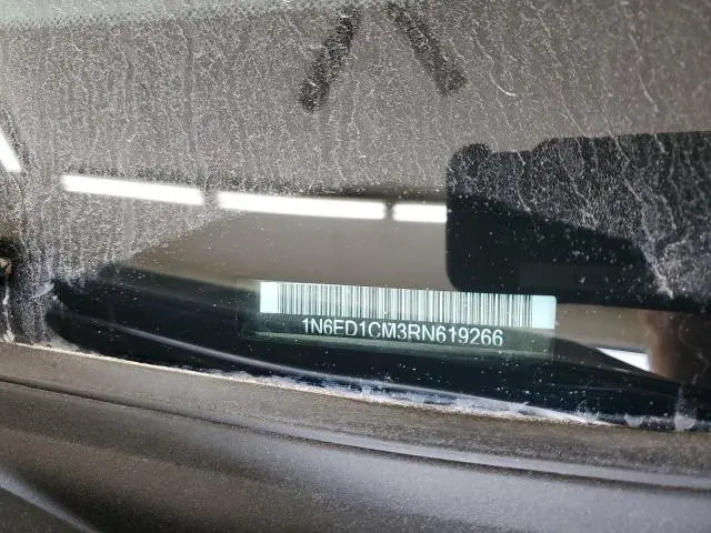 2024 NISSAN FRONTIER S  