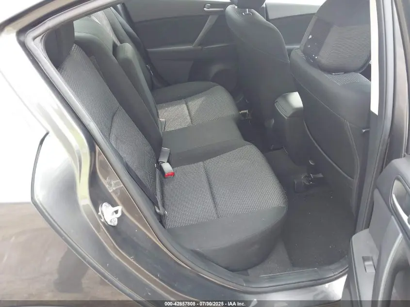 2013 MAZDA MAZDA3 I TOURING
