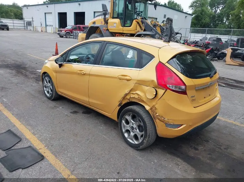 2011 FORD FIESTA SES