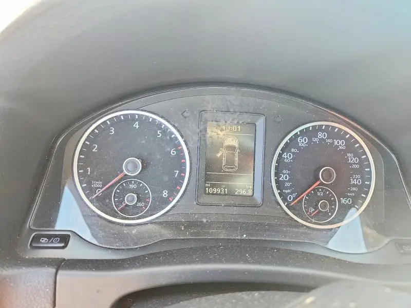 2016 VOLKSWAGEN TIGUAN S  