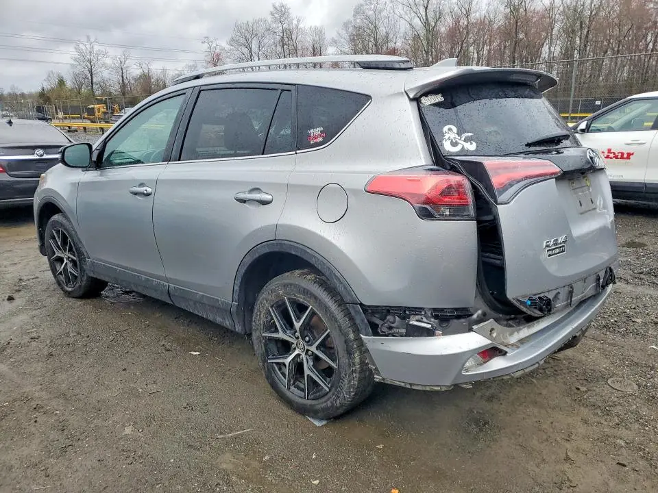 2017 TOYOTA RAV4   