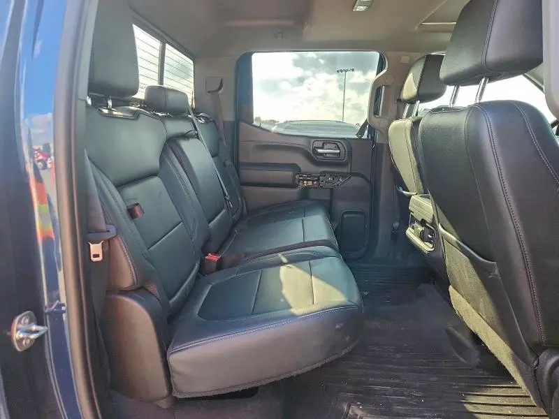 2021 CHEVROLET SILVERADO K1500 RST  