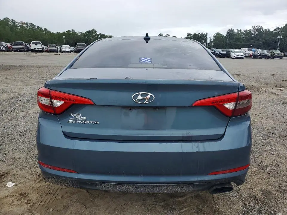 2017 HYUNDAI SONATA SE  