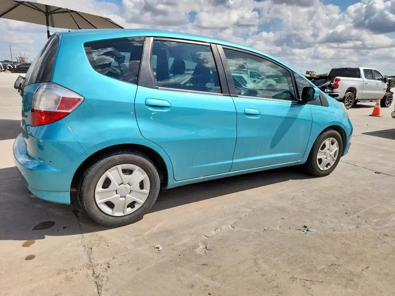2013 HONDA FIT