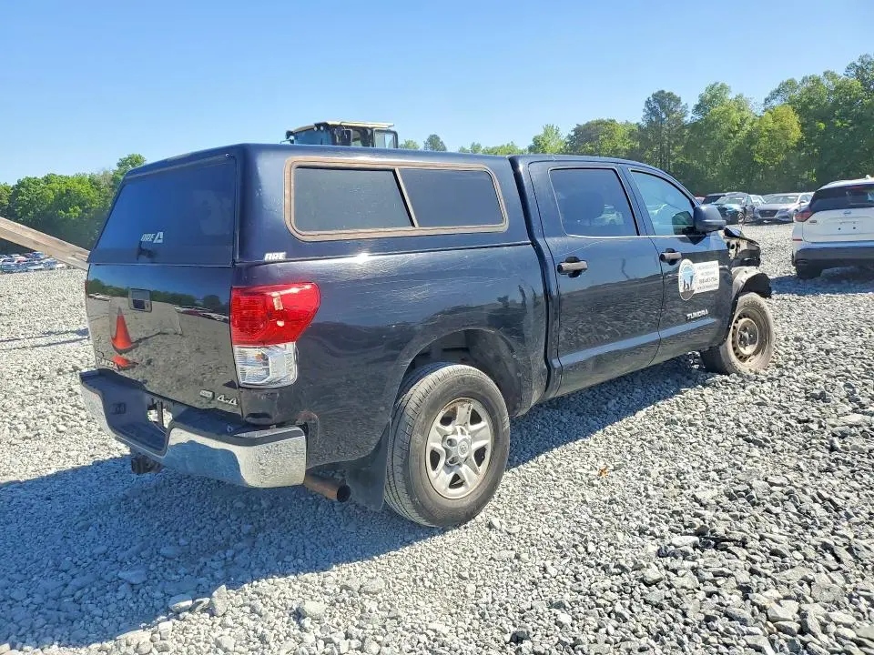 2011 TOYOTA TUNDRA CREWMAX SR5  