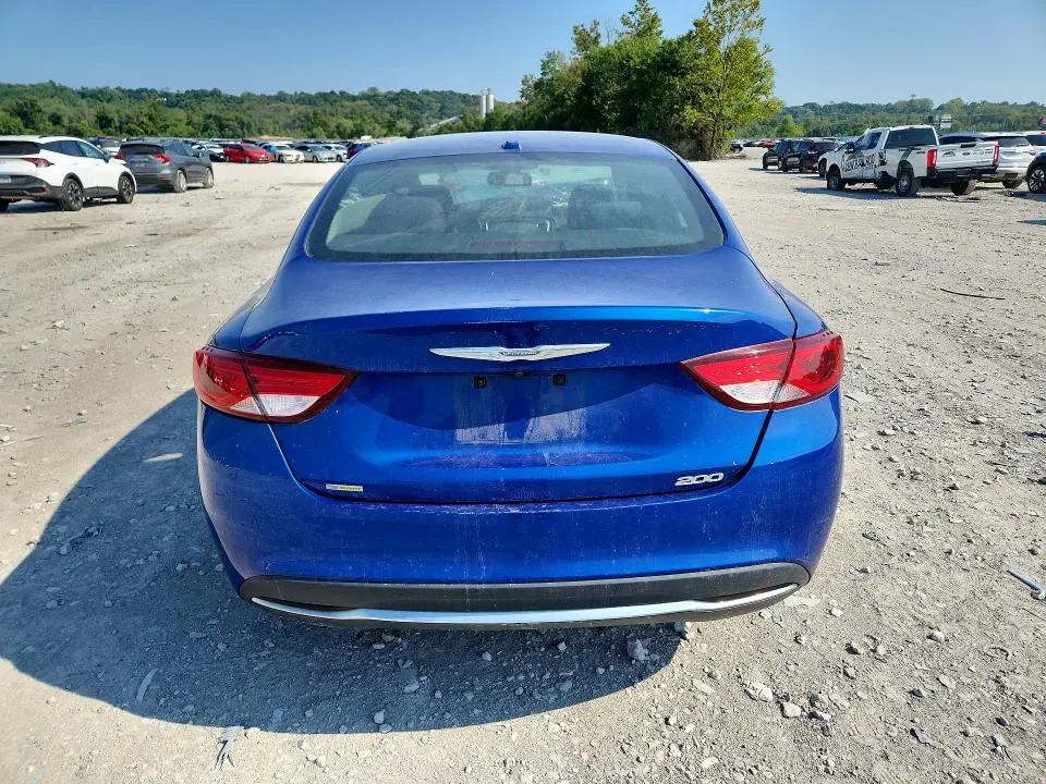2016 CHRYSLER 200 LIMITED  