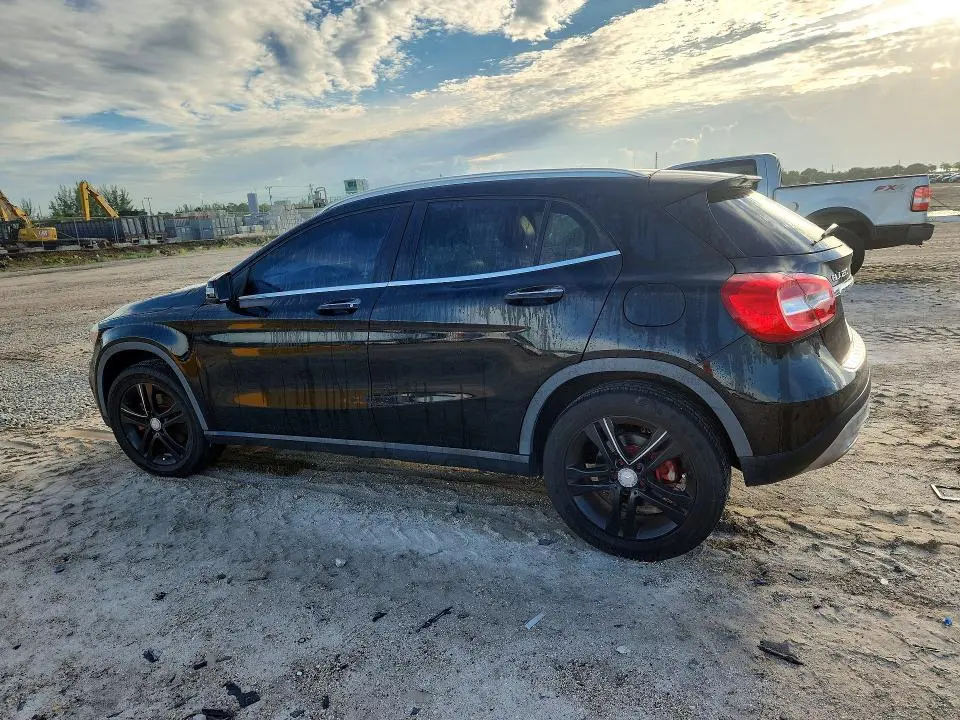 2016 MERCEDES-BENZ GLA 250  