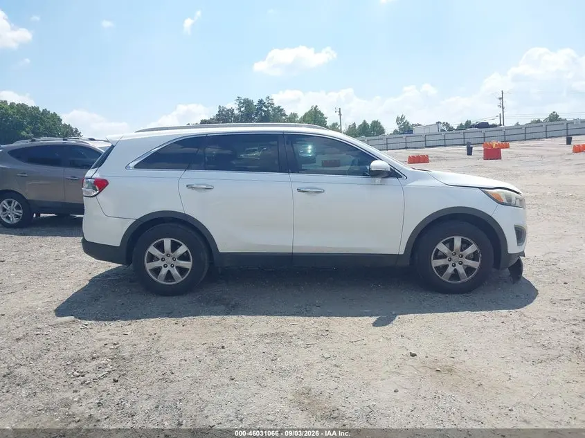2016 KIA SORENTO 2.4L LX