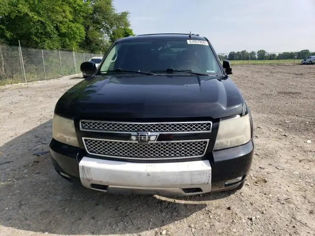 2011 CHEVROLET SUBURBAN K1500 LT  