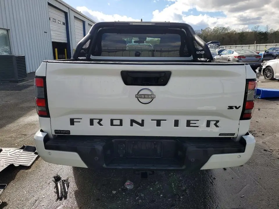 2023 NISSAN FRONTIER SV  