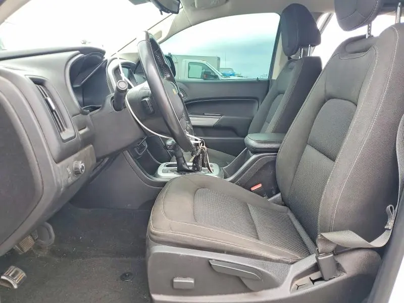 2017 CHEVROLET COLORADO LT  