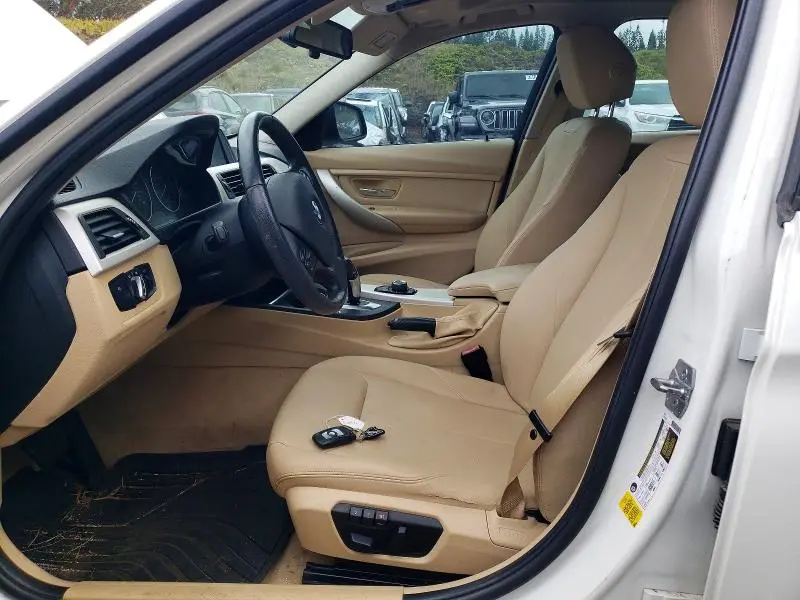 2015 BMW 320 I  
