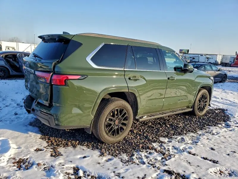 2023 TOYOTA SEQUOIA SR5  