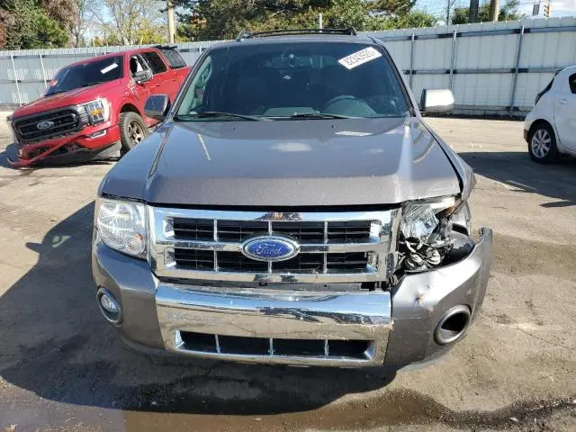 2011 FORD ESCAPE LIMITED  