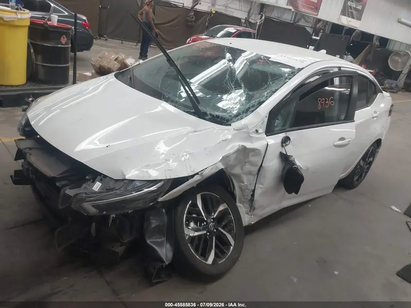 2025 NISSAN VERSA 1.6 SR