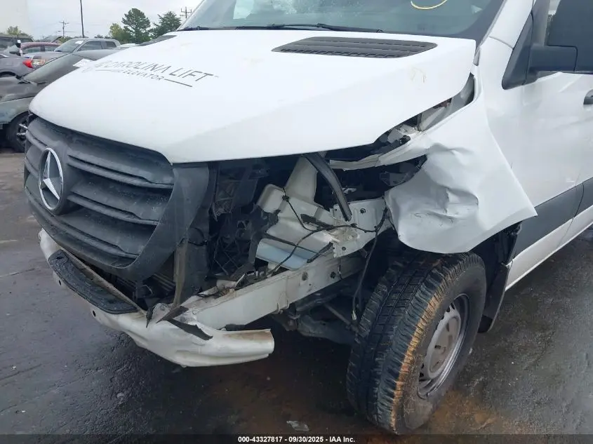 2019 MERCEDES-BENZ SPRINTER 1500 STANDARD ROOF I4