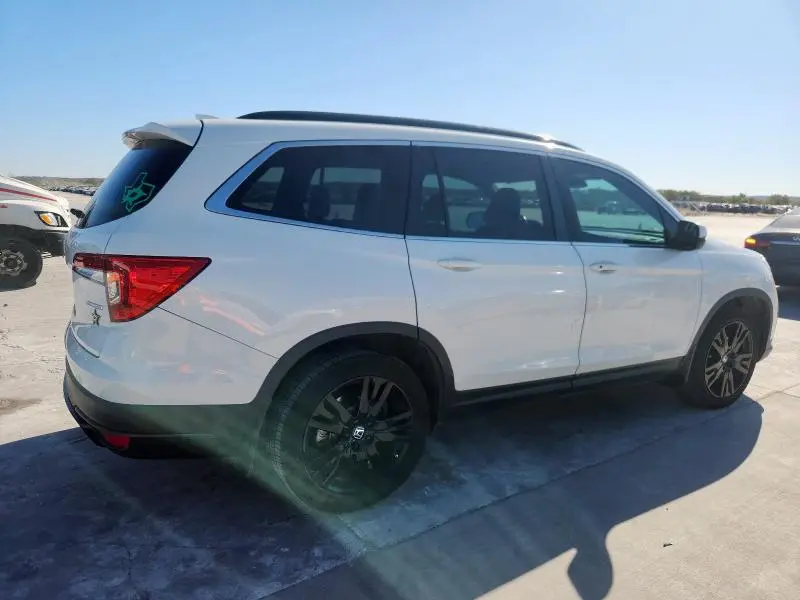 2022 HONDA PILOT SE  