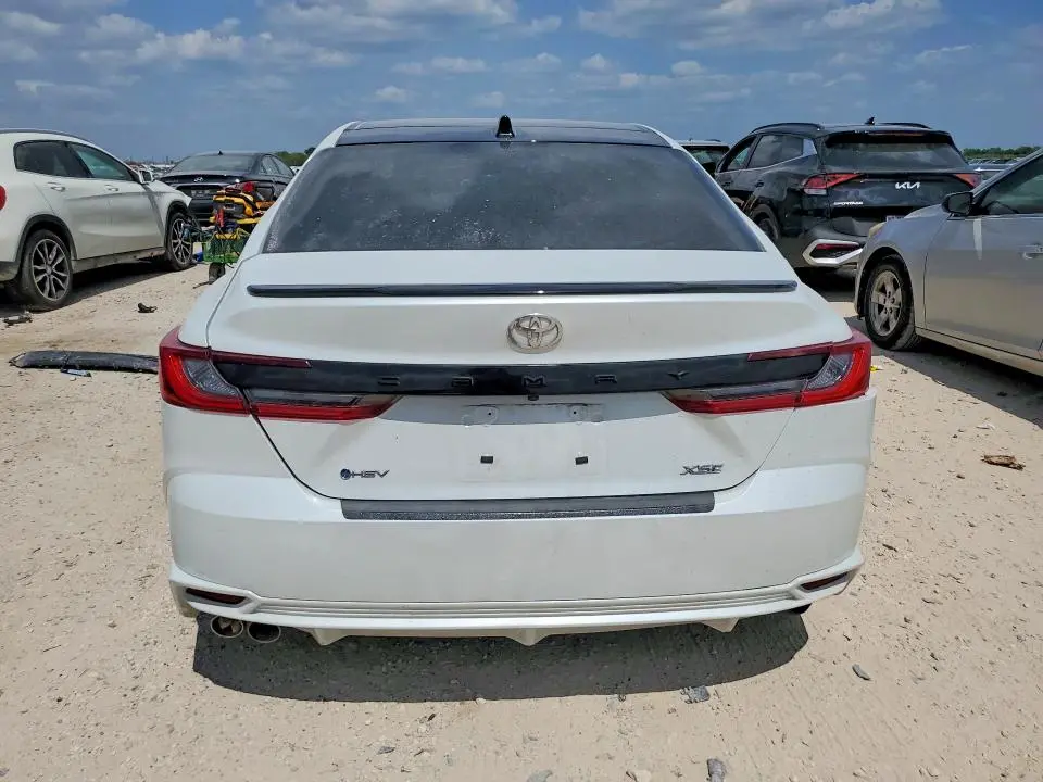 2025 TOYOTA CAMRY XSE  