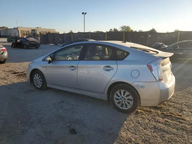 2014 TOYOTA PRIUS PLUG-IN   