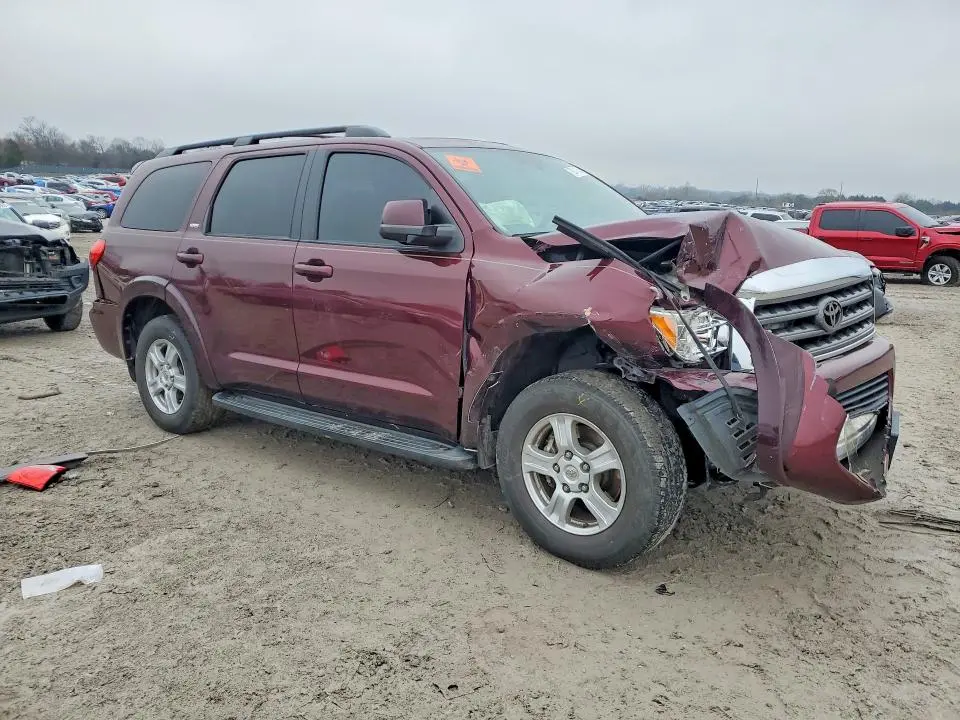 2011 TOYOTA SEQUOIA SR5  