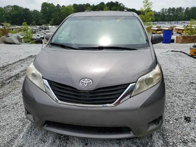 2011 TOYOTA SIENNA LE  