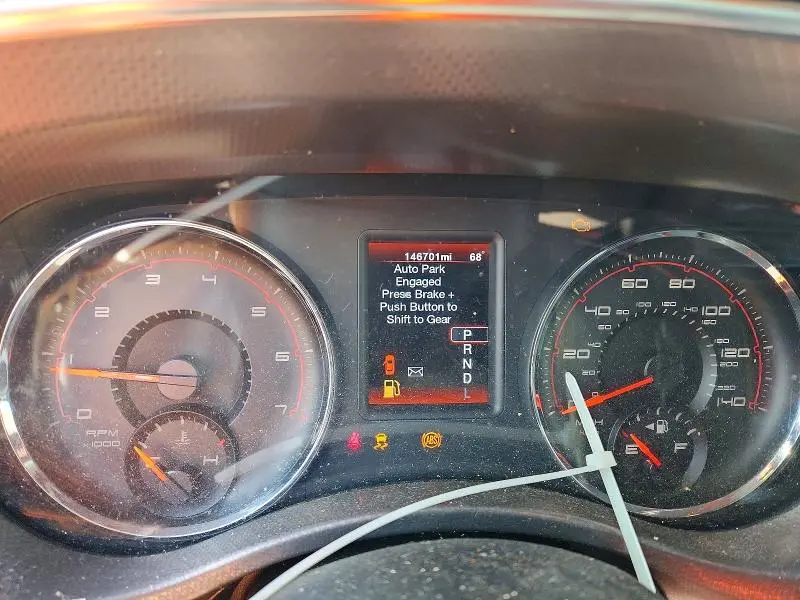 2012 DODGE CHARGER SE  