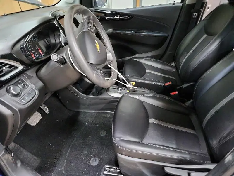 2022 CHEVROLET SPARK 2LT  