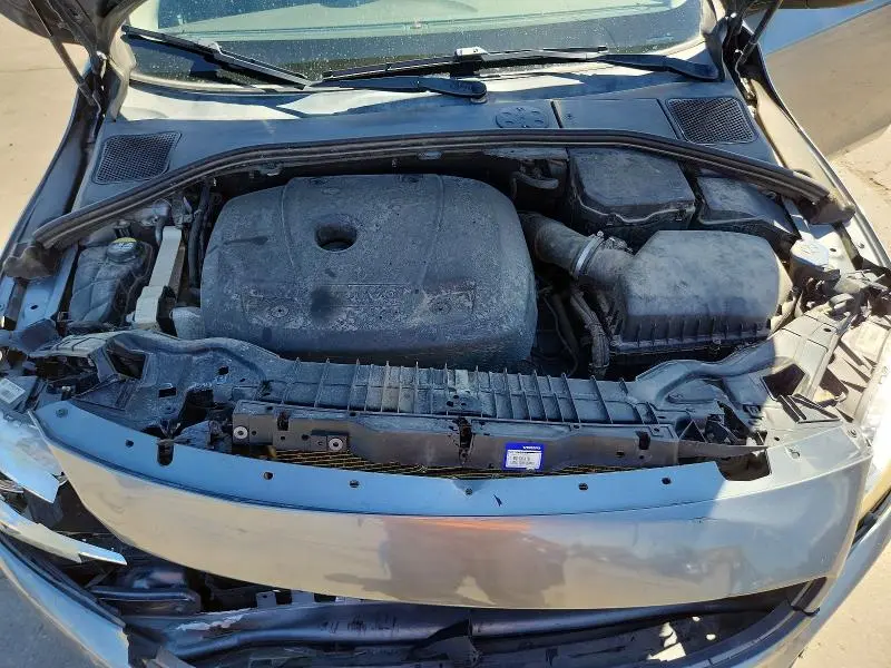 2017 VOLVO V60 T5 PREMIER  