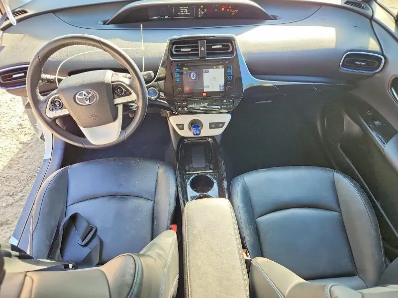 2017 TOYOTA PRIUS FOUR TOURING  