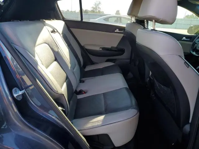 2017 KIA SPORTAGE SX  