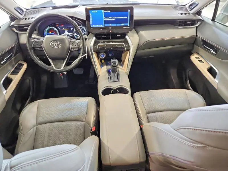 2021 TOYOTA VENZA LIMITED  