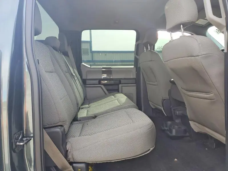 2015 FORD F150 SUPERCREW  