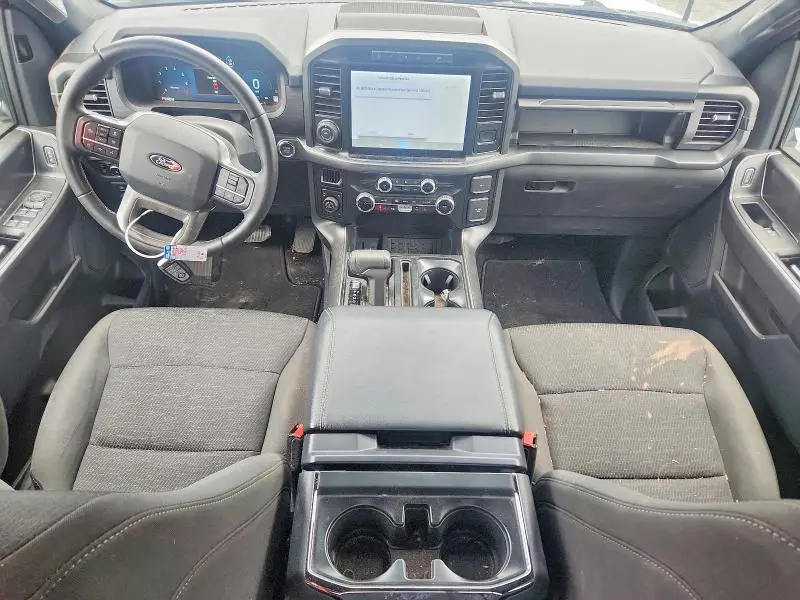 2024 FORD F150 XLT  