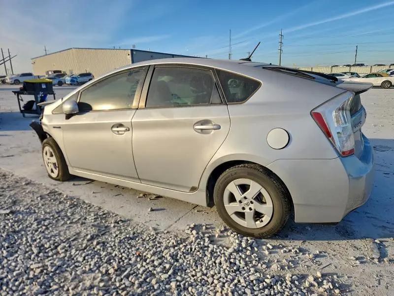 2011 TOYOTA PRIUS   