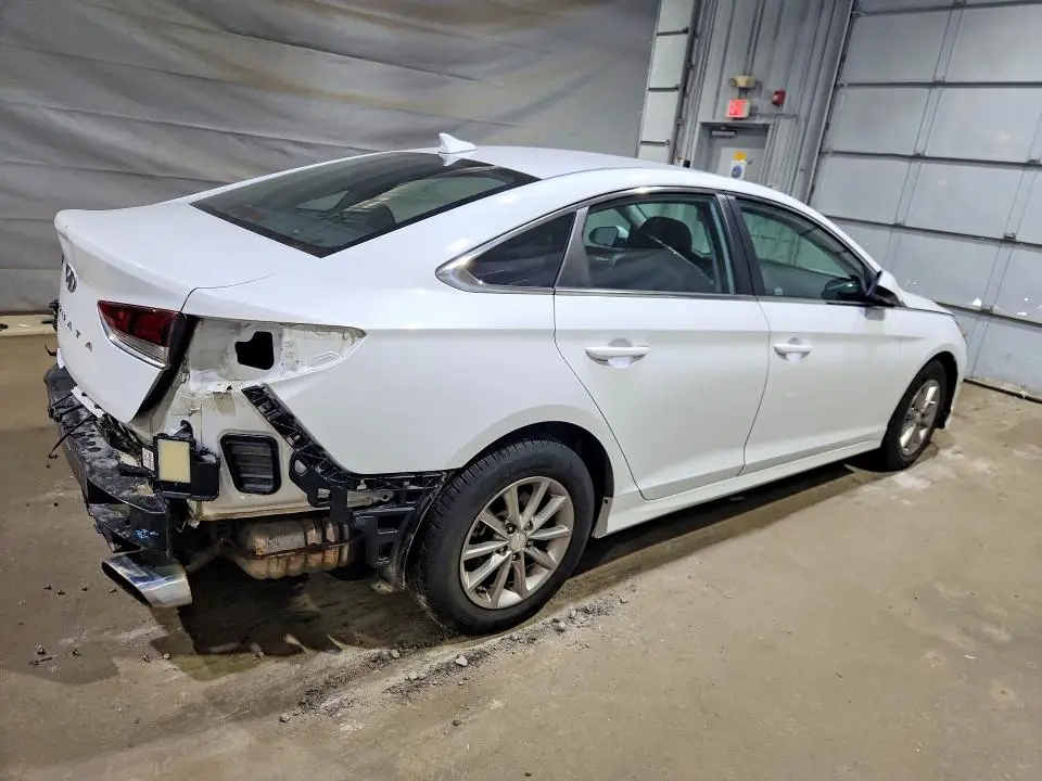 2018 HYUNDAI SONATA SE  