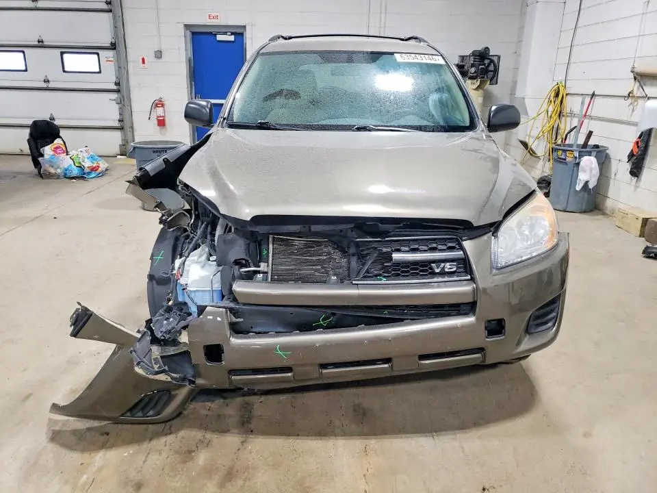 2012 TOYOTA RAV4 BASE  