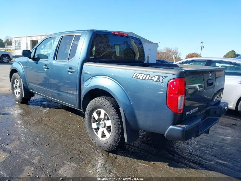 2013 NISSAN FRONTIER PRO-4X