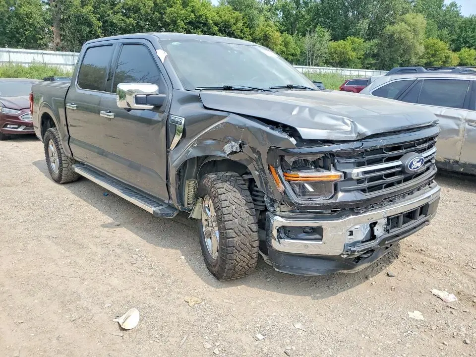 2025 FORD F150 XLT  