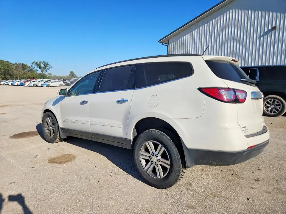 2015 CHEVROLET TRAVERSE LT  