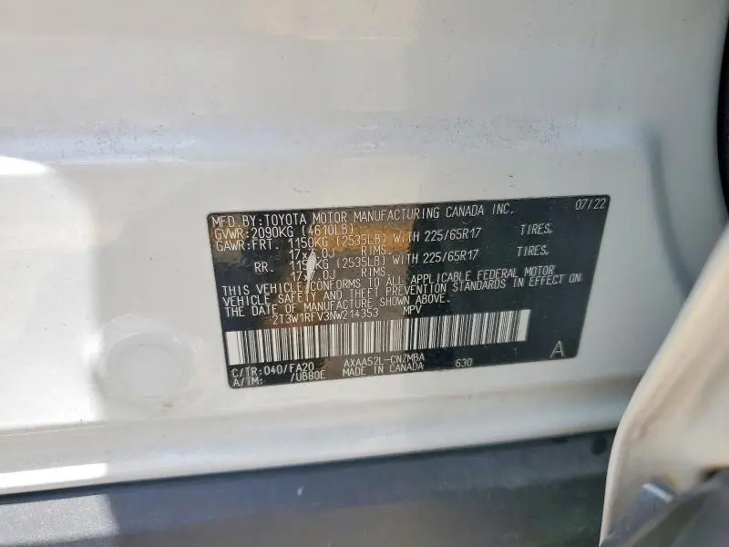 2022 TOYOTA RAV4 XLE  